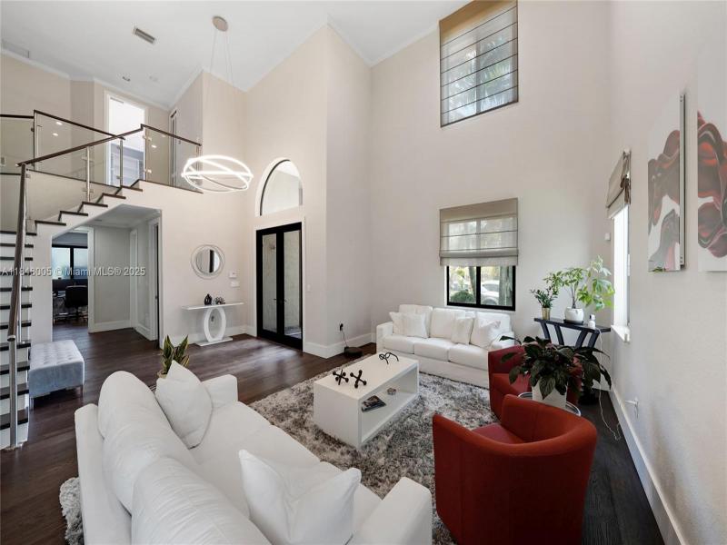 Property photo # 2
