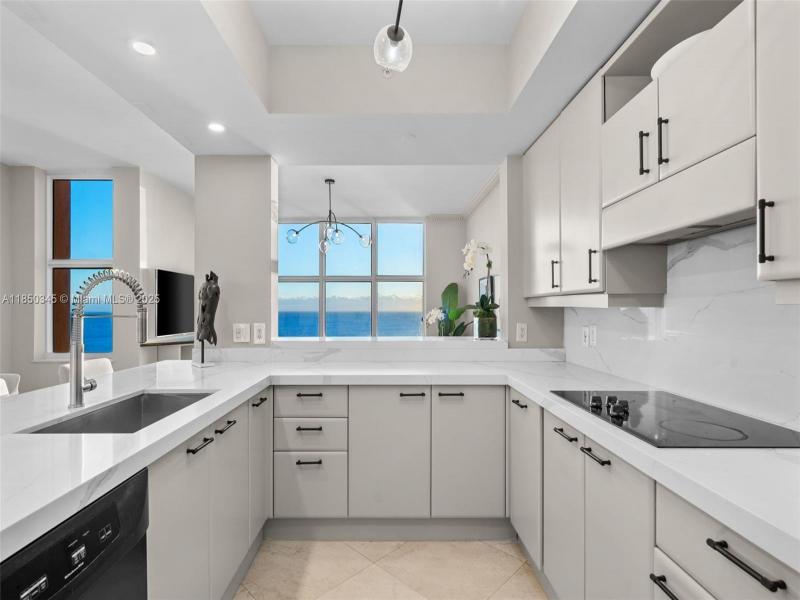 Condo for sale at The Palms Fort Lauderdale 18D