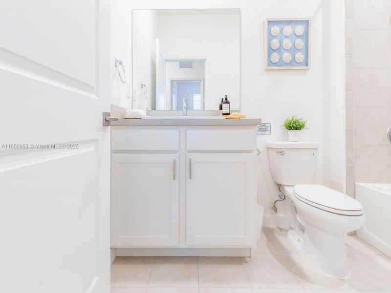 Property photo # 6