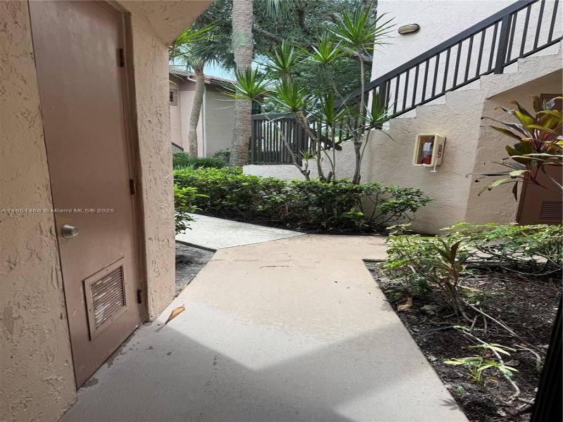 Property photo # 7