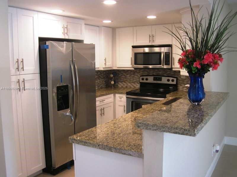 Property photo # 6