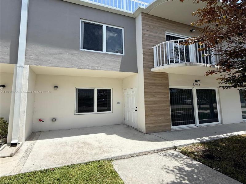 Property photo # 0