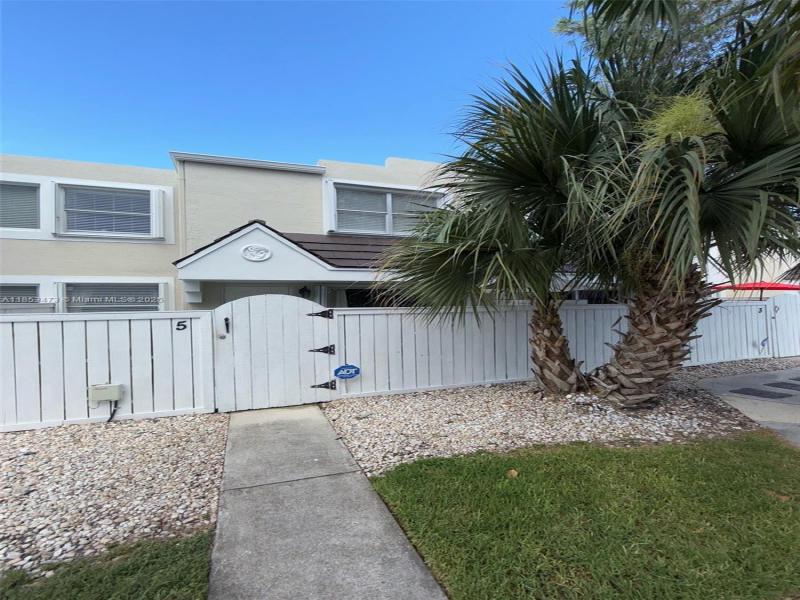 Property photo # 6