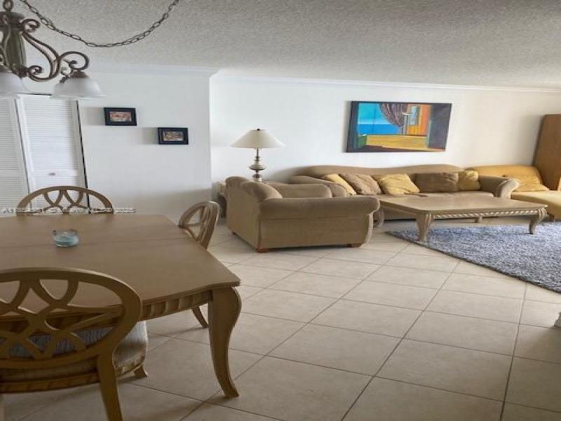 Condo for sale at Parker Dorado 1204