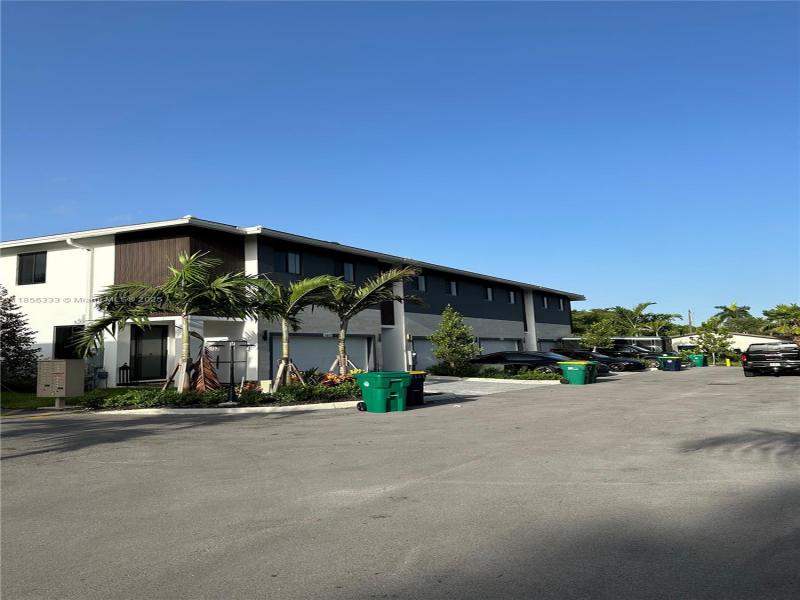 Property photo # 0