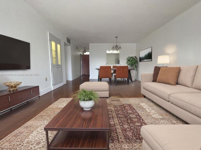 Property photo # 4