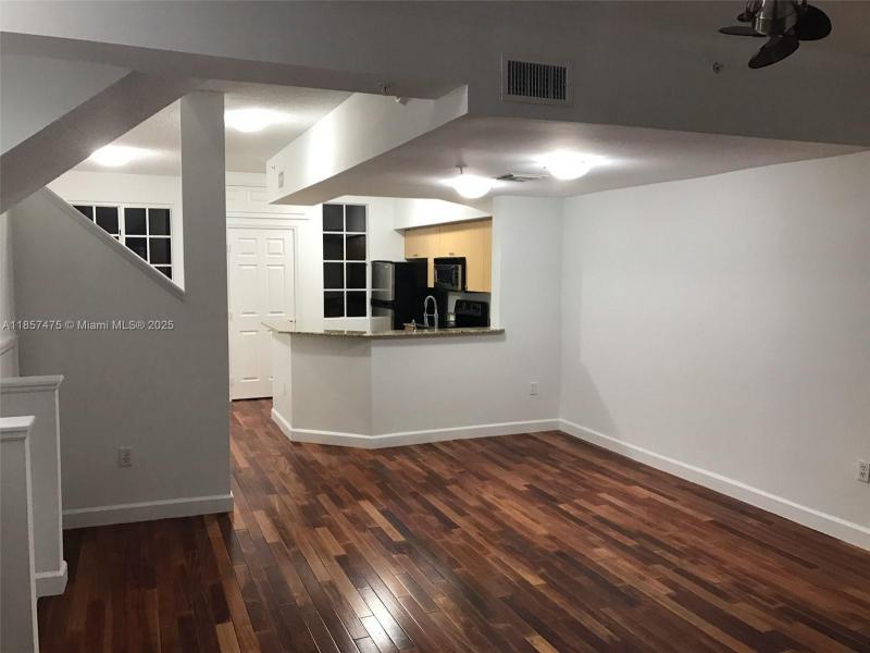 Condo for sale at Aventi at Aventura 408