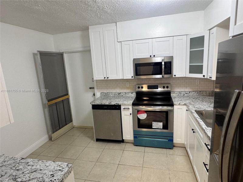 Property photo # 8
