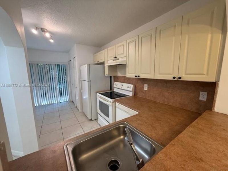 Property photo # 8