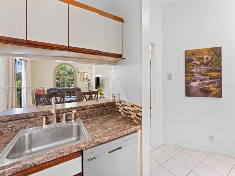 Property photo # 8