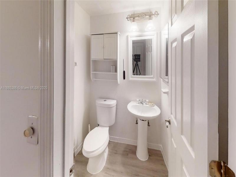 Property photo # 8