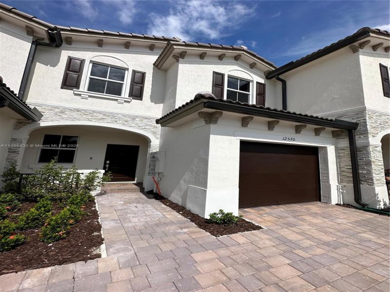 Property photo # 0