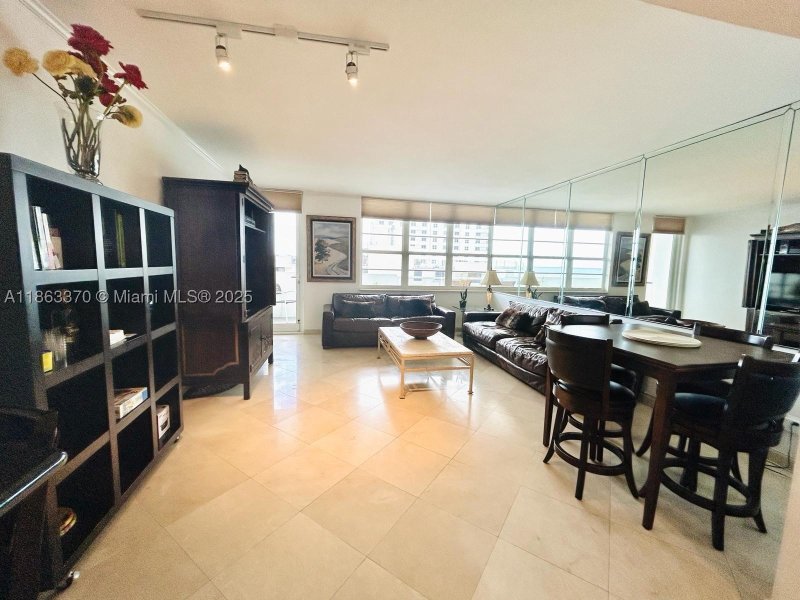 Decoplage Apt #1034