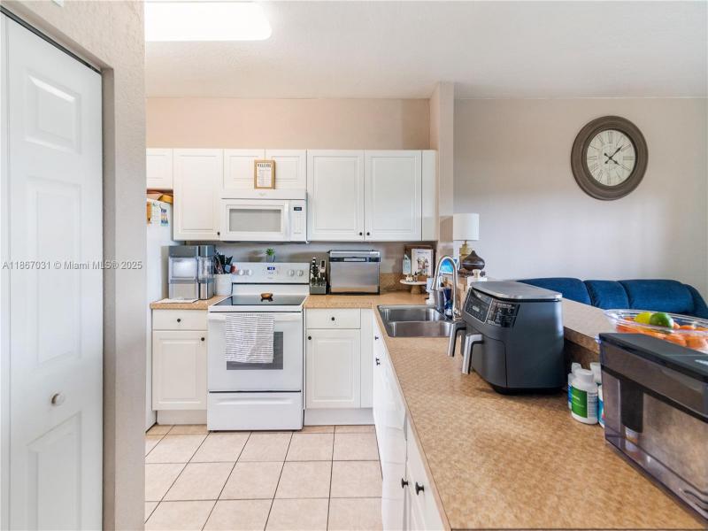 Property photo # 3