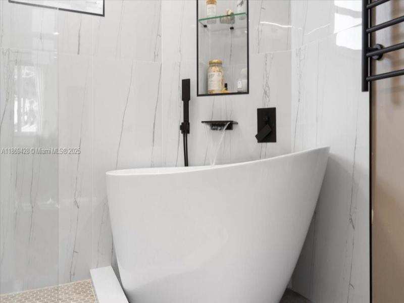 Property photo # 7