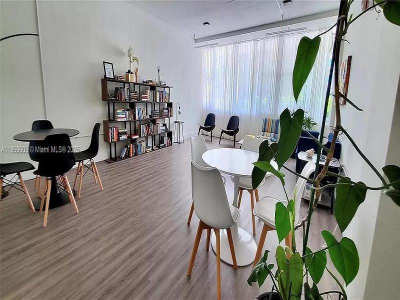 Property photo # 4