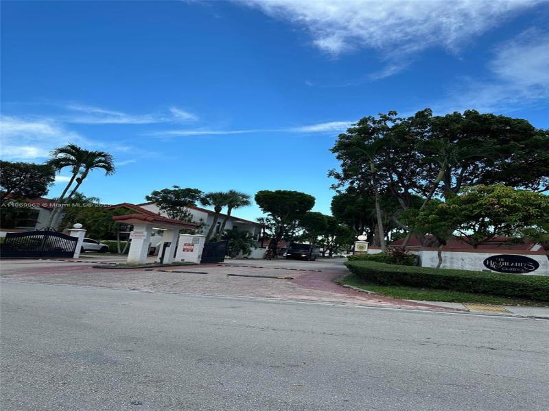 Property photo # 0