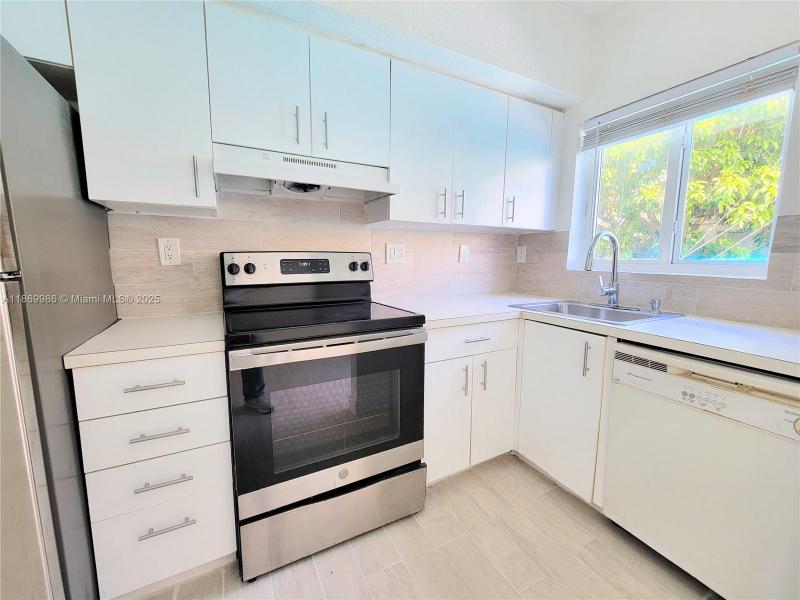 Property photo # 8