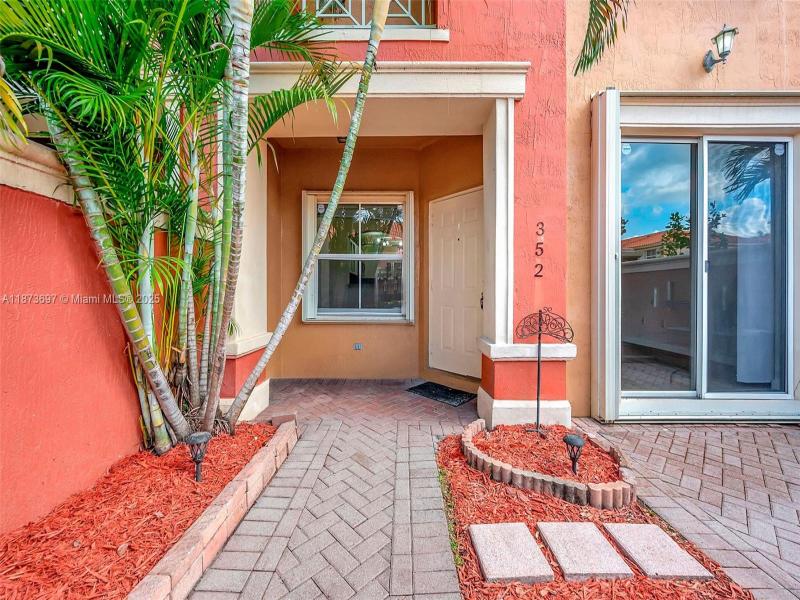 Property photo # 0