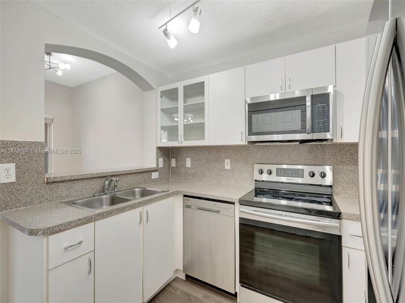 Property photo # 7