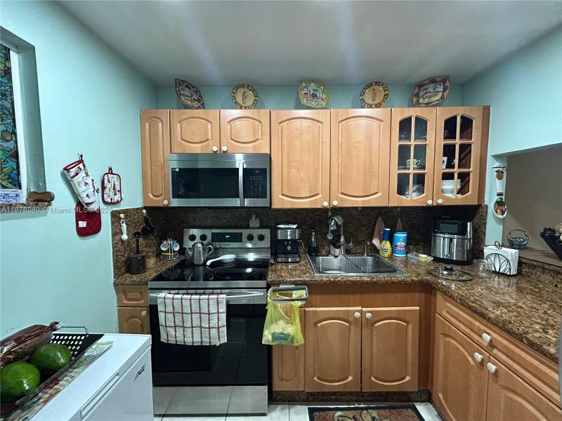 Property photo # 6