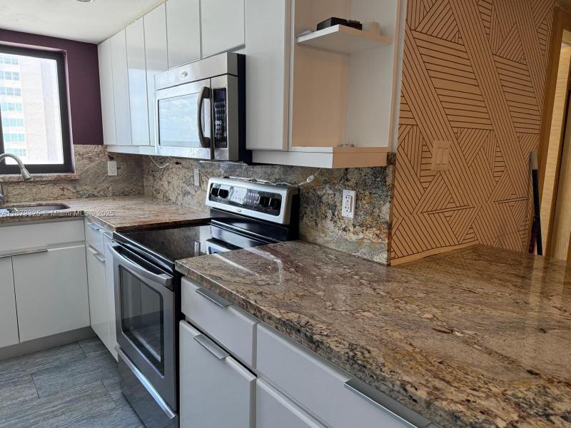 Property photo # 9