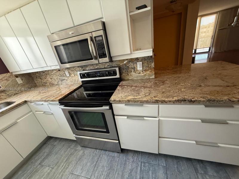 Property photo # 6