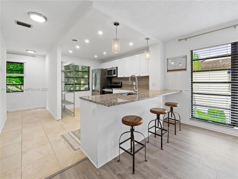 Property photo # 9