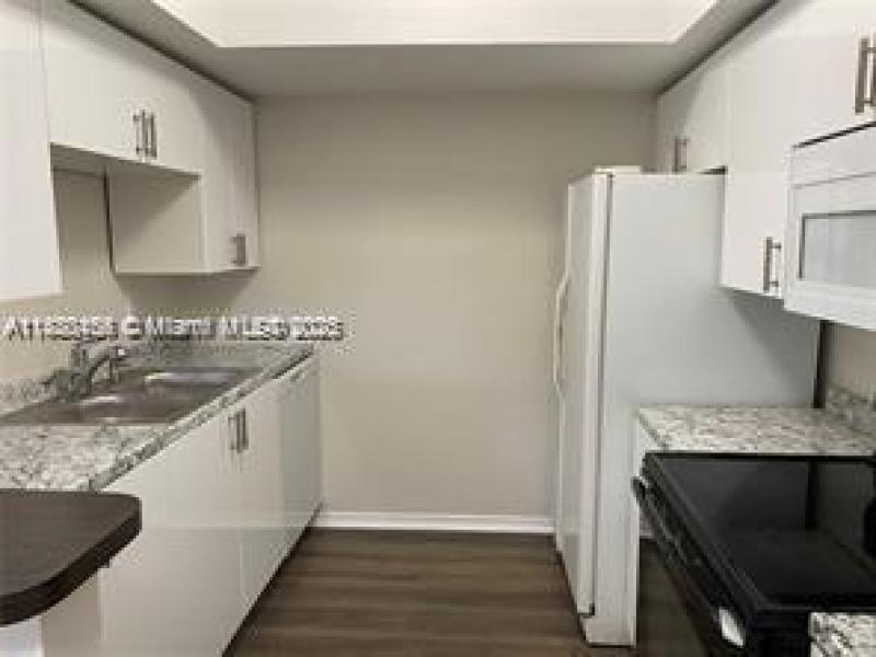 Property photo # 0