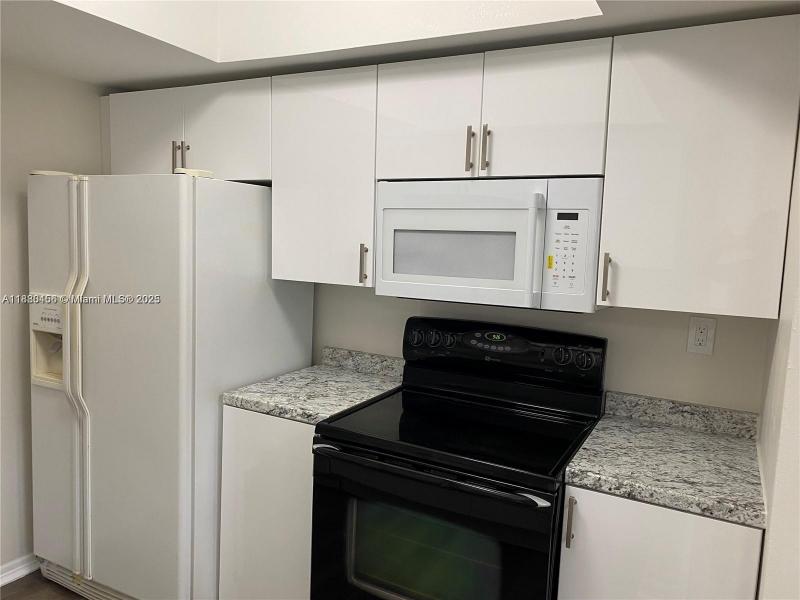 Property photo # 6
