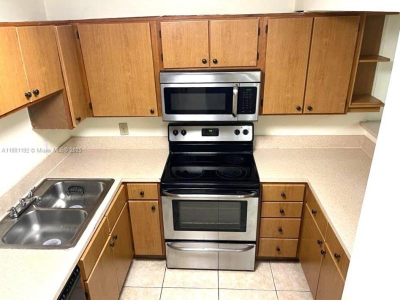 Property photo # 8