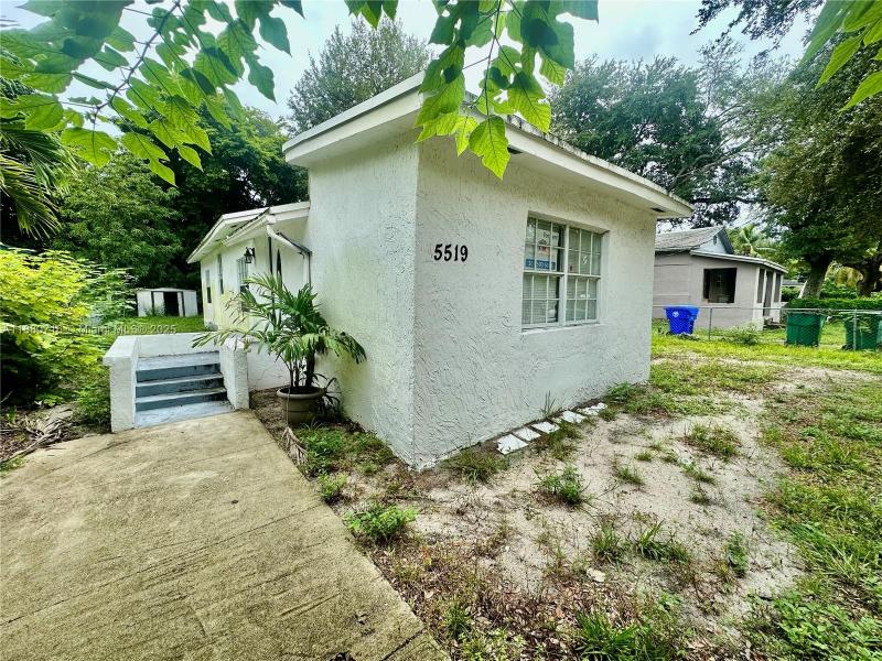 Property photo # 0