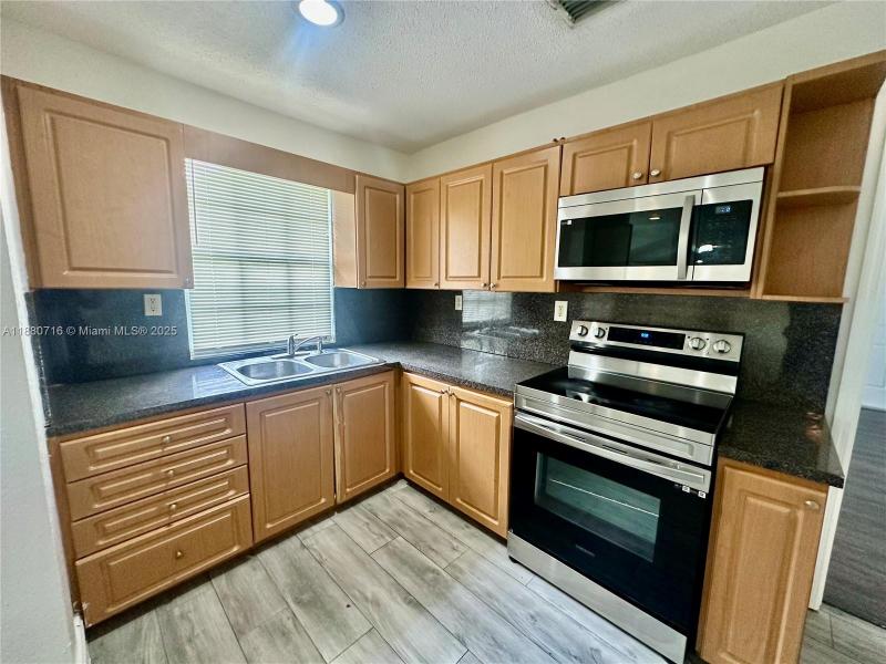Property photo # 5