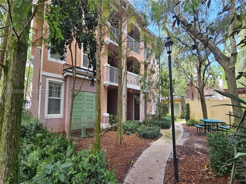 Property photo # 0