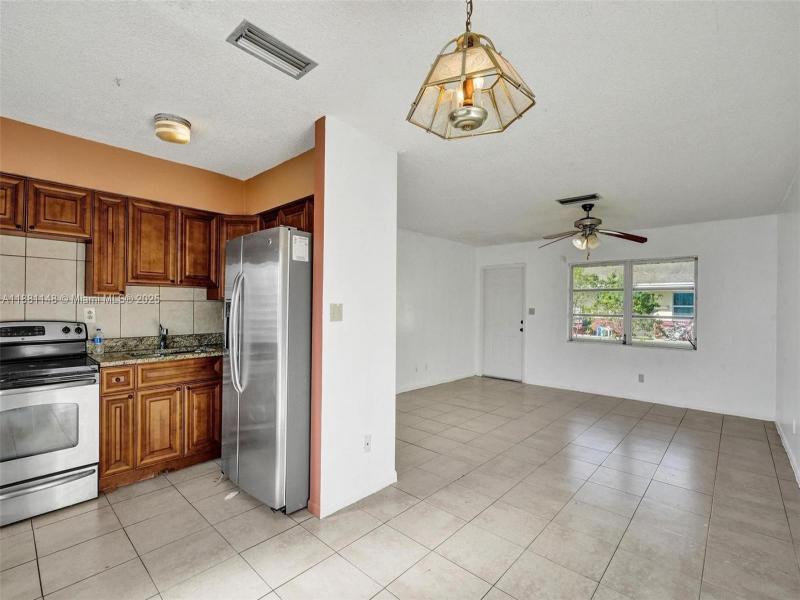 Property photo # 2