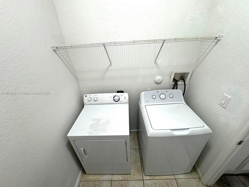 Property photo # 4