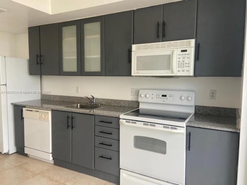 Property photo # 8