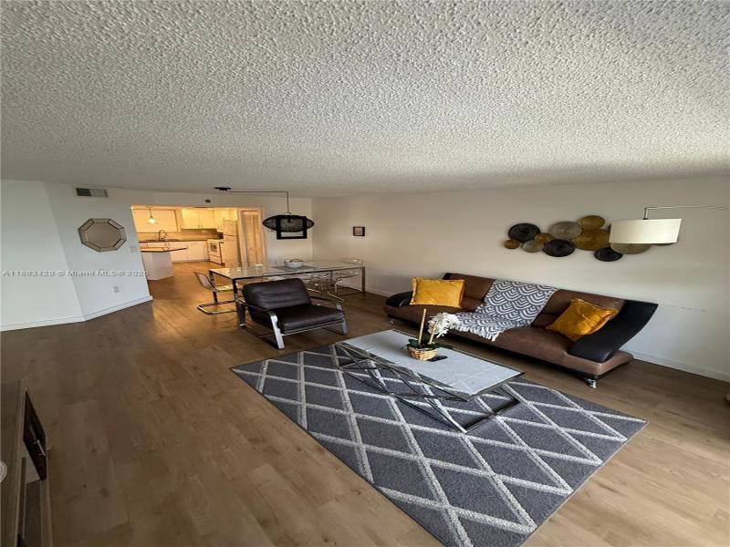 Comprar apartamento en Le Frontenac 505