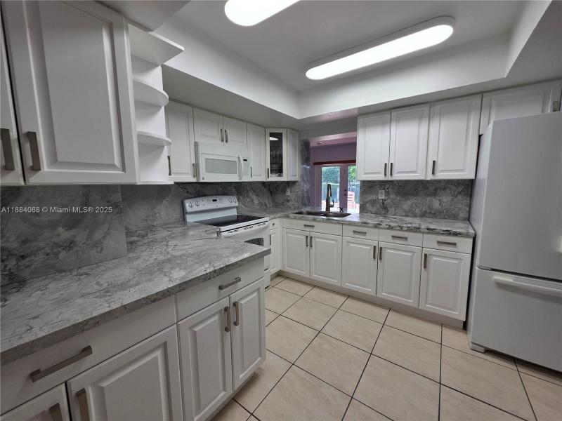Property photo # 3