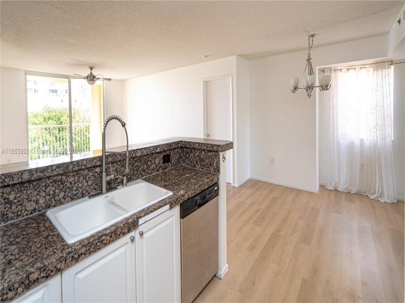 Comprar apartamento en The Yacht Club at Aventura 7308