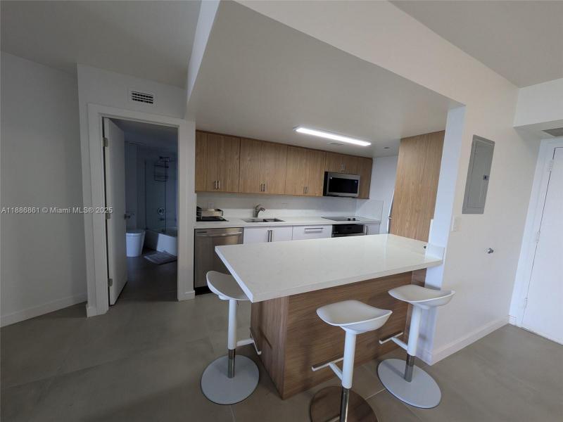 Property photo # 4