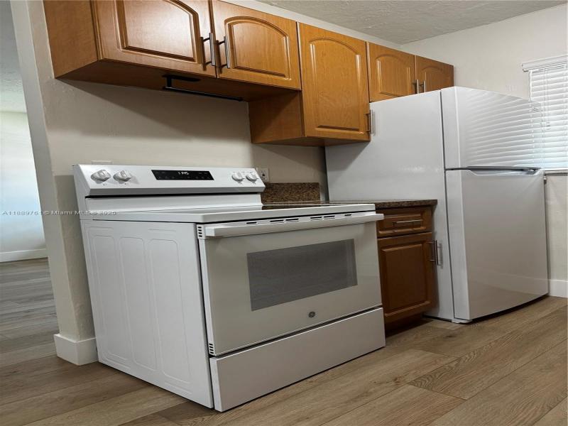 Property photo # 4