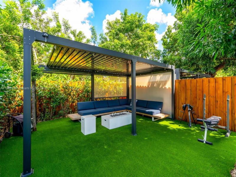 Property photo # 4
