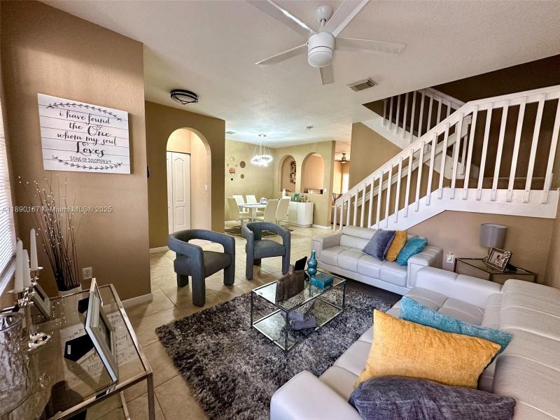 Property photo # 2