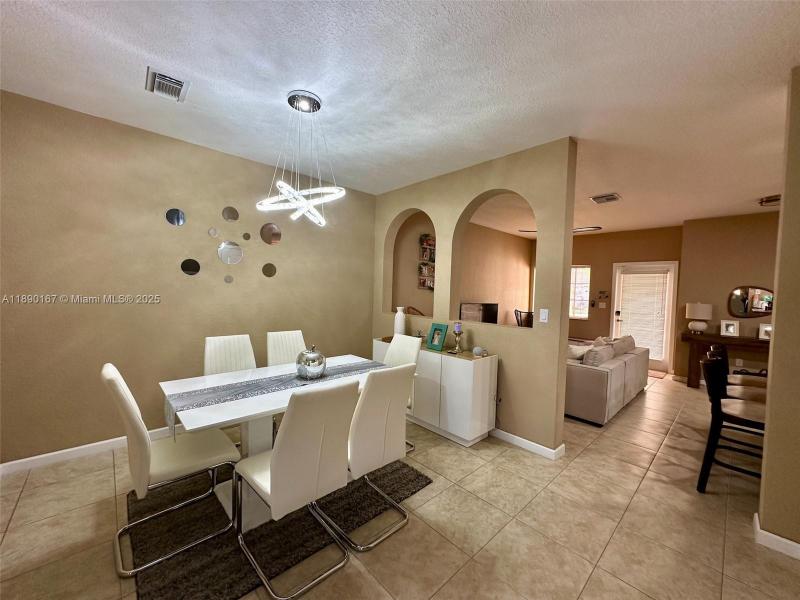 Property photo # 7