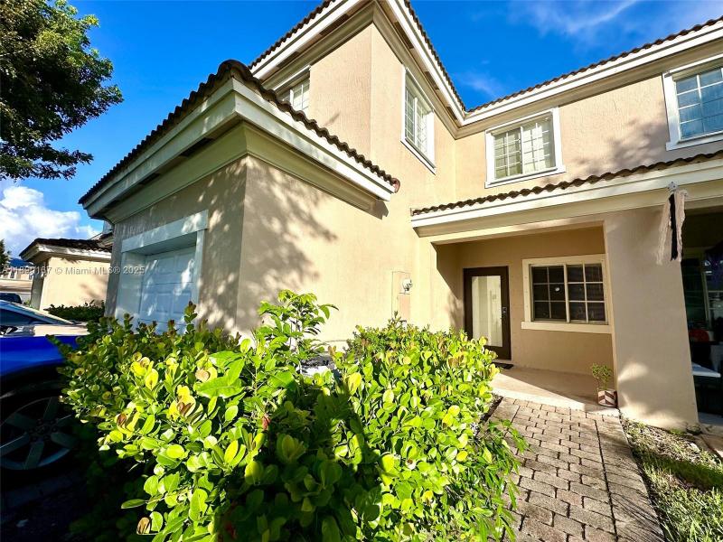 Property photo # 0