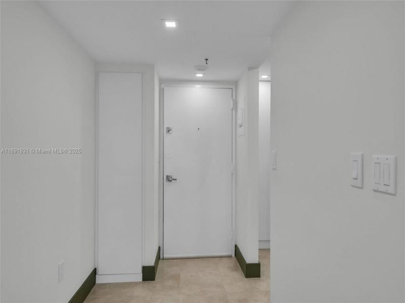 Condo for sale at Waterview 343