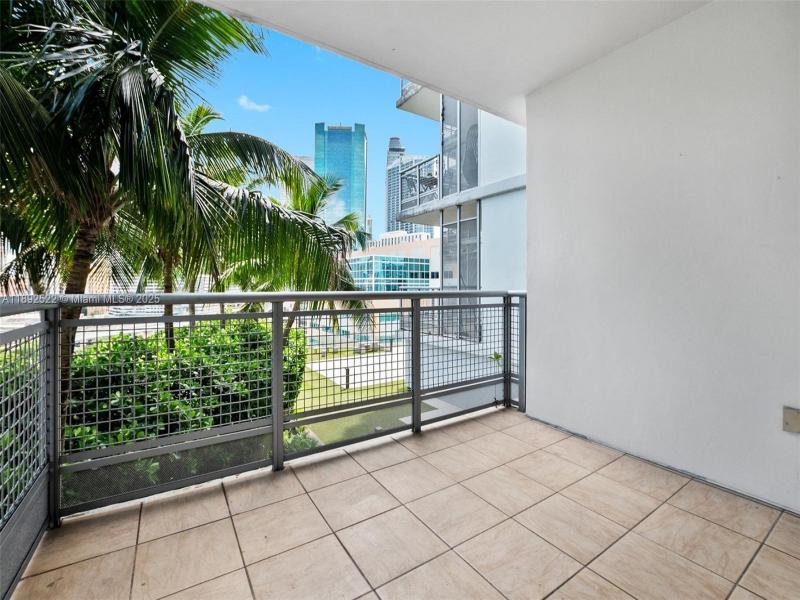 Property photo # 4