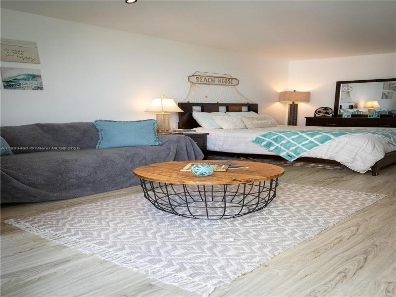 Condo for sale at Aventura Beach Club 720