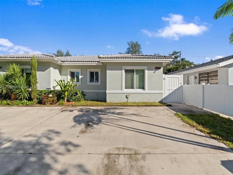 Property photo # 3